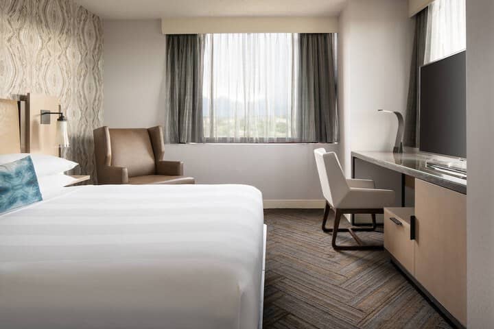 Room 7 of 44